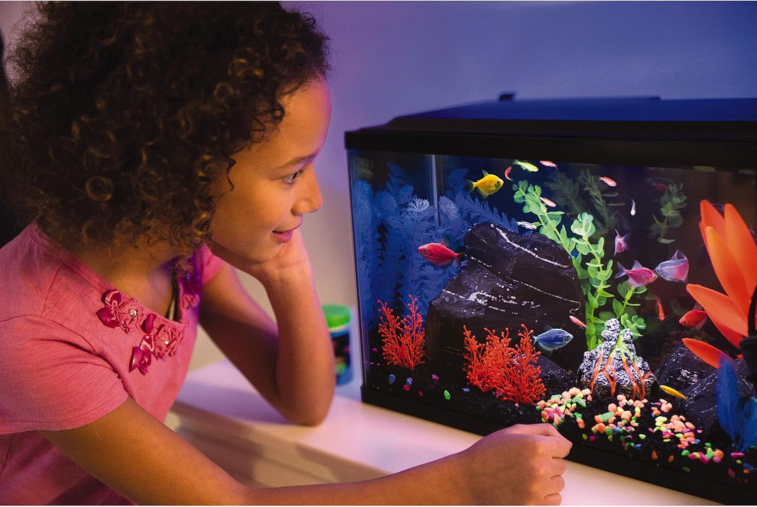 GloFish Plant Aquarium Décor, Green and Yellow Large, Fluorescent Under Blue LED Light - Image 2
